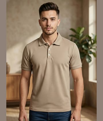 CUBIQ Men Cotton Blend Regular Fit Solid Polo T Shirt ( Brown )