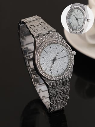 The Vérazzi Cushion Watch - Metallic Silver-Watches