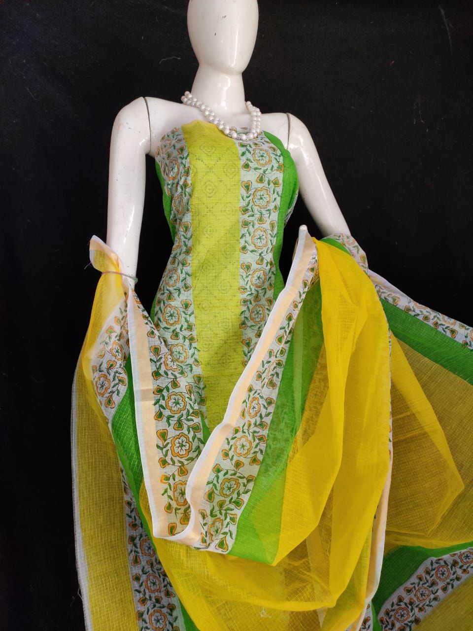 Idyllic Kota Doria Yellow Blockprinted Suit (Top+Dupatta+Bottom)