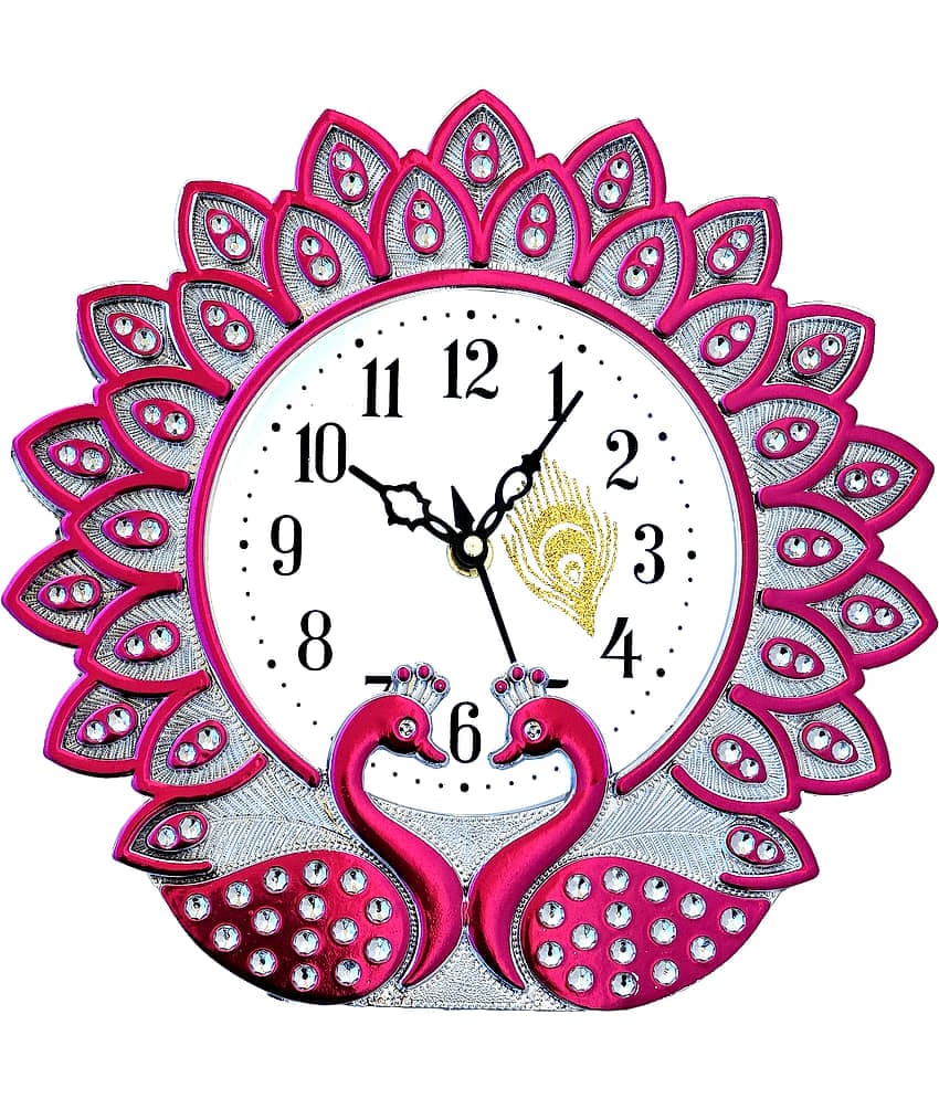 GrabBasket Assymetric Analog Wall Clock