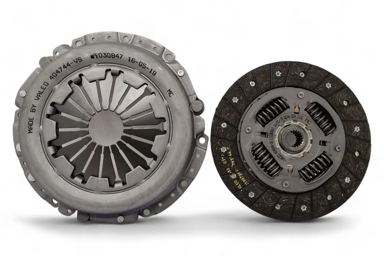 Valeo Clutch Set (Disc+Pressure Plate) 843233