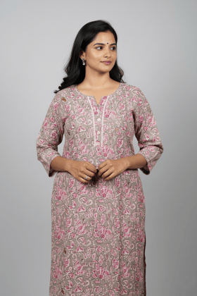 Rivaaj Ethnic Samaira Straight Kurta (Size M) | Pure Cotton Pink Ethnic Wear | 3/4 Sleeves Split V-Neck | Summer Comfortable Top