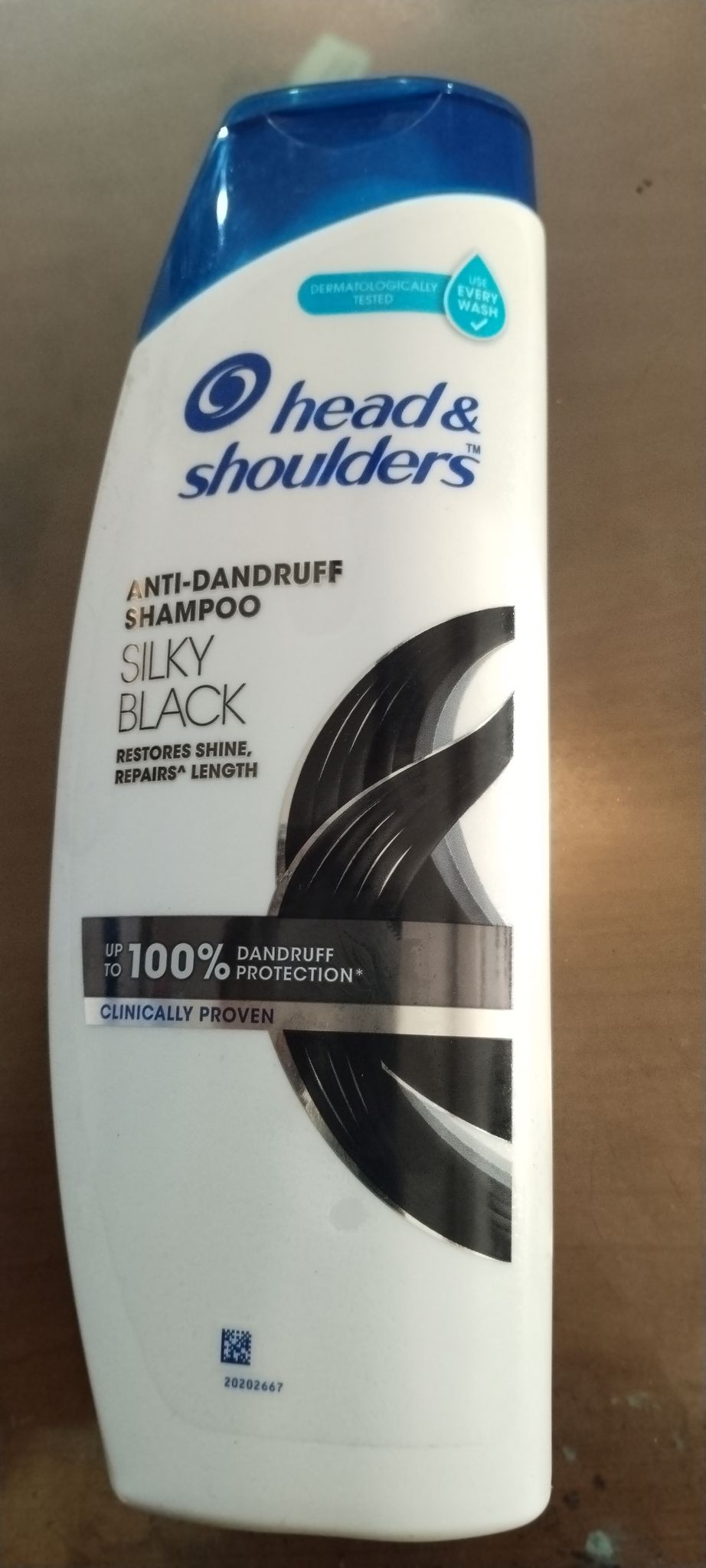 Head& Shoulders Anti-dandruff Silky Black Shampoo 100% dandruff Protection 