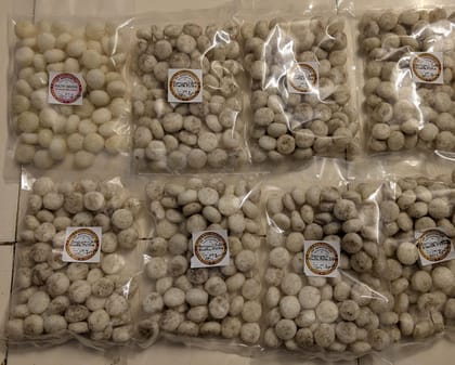 Hv Associates Barnyard Balls (100 Gm) | Wholesome & Healthy Snacking Option | Crunchy & Delicious Off-White Speckled Balls Hv Associates Barnyard Balls (100 Gm) | Wholesome & Healthy Snacking Option | Crunchy & Delicious Off-White Speckled Balls