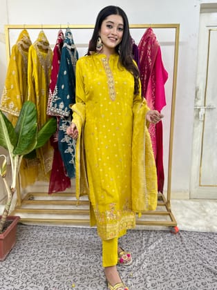 Yellow Ghoda Palki Handwork Kurta Set-S
