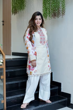 Ifa Floral Schiffli Detailing Co ord Set-M