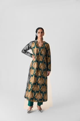 Biyu V Neck Kurta Set-XS