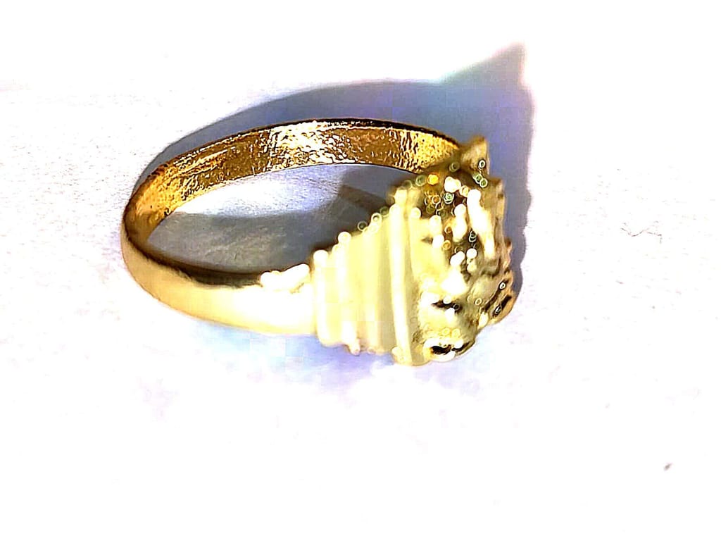 Men's and women's Gold plated Ring with Lion Head Design