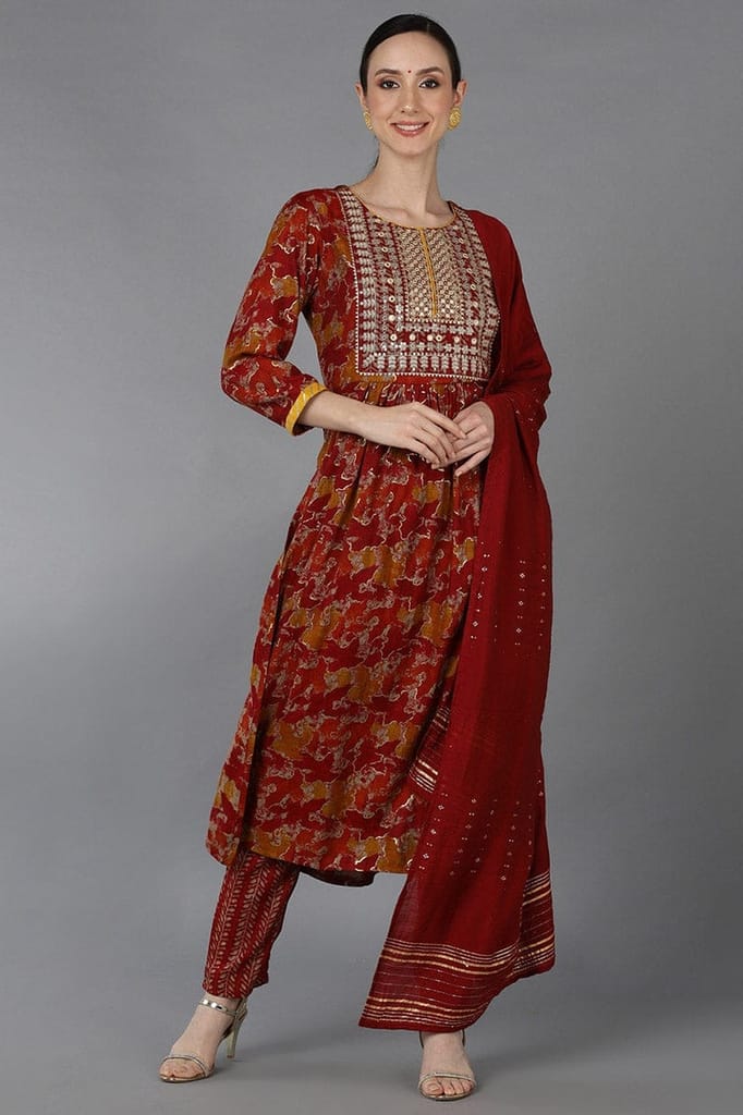 Red Cotton Blend Zari Embroidered Suit Set VKSKD1667 - Kurtas & Kurta Sets | Buy online on ZillyBuy