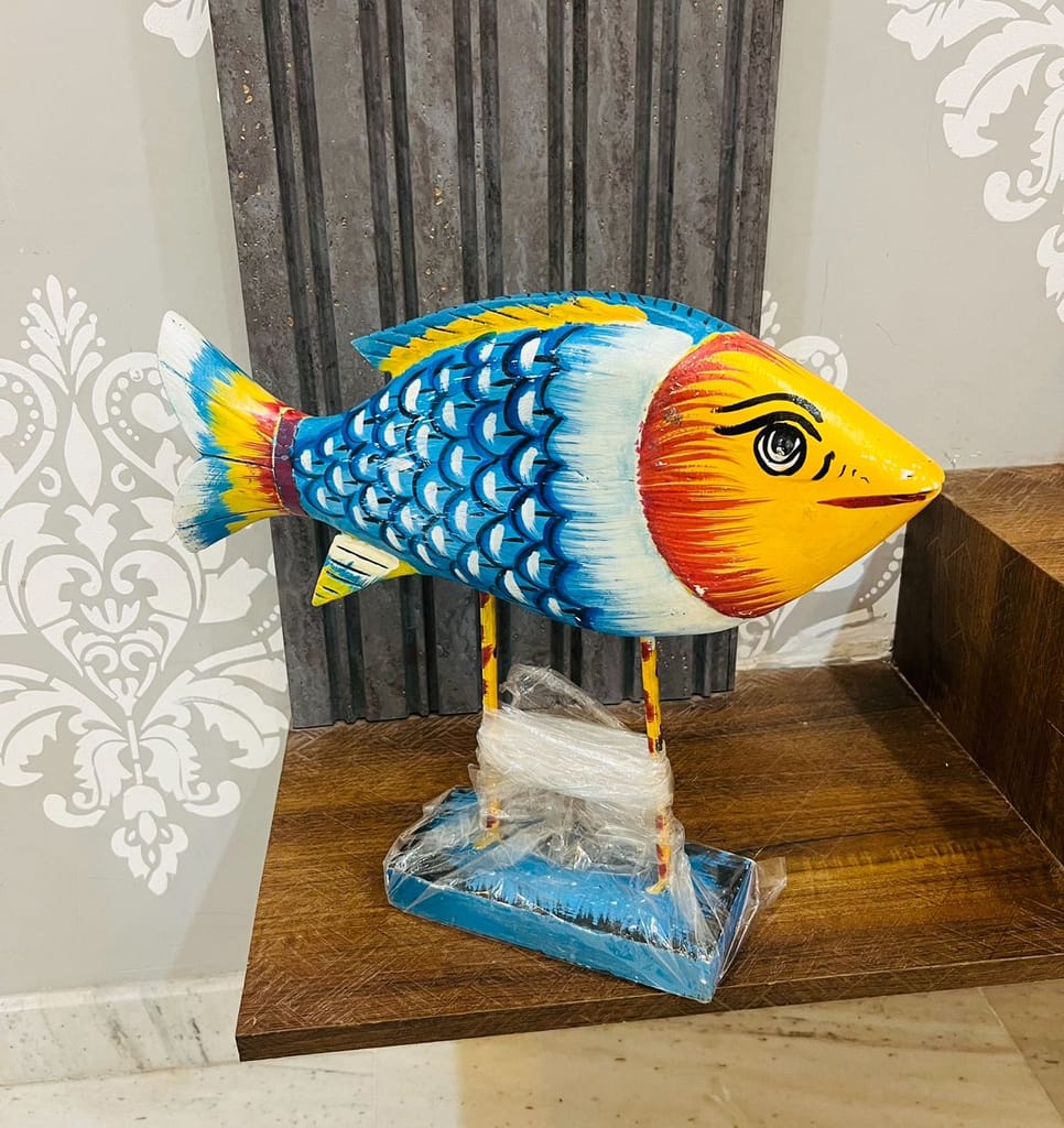 Wooden handpainted 38 cm Fish Sculpture Home Décor – Handmade Fish Statue on Base Stand - Sea Nautical Beach House Décor Art Piece – handpainted rustic Centerpiece Table Décor for Office, Living Room