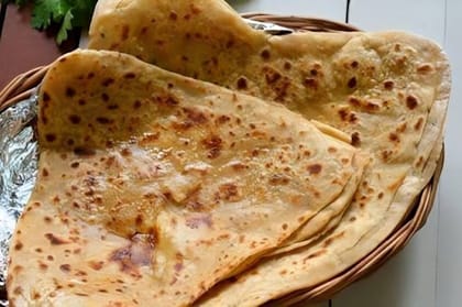 3 Namak Ajwaini Paratha