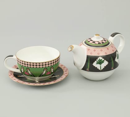 Cacatua Galerita'S Realm Tea For One