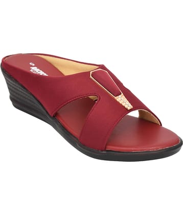 Racecourse - Maroon Women's Slip On Heels