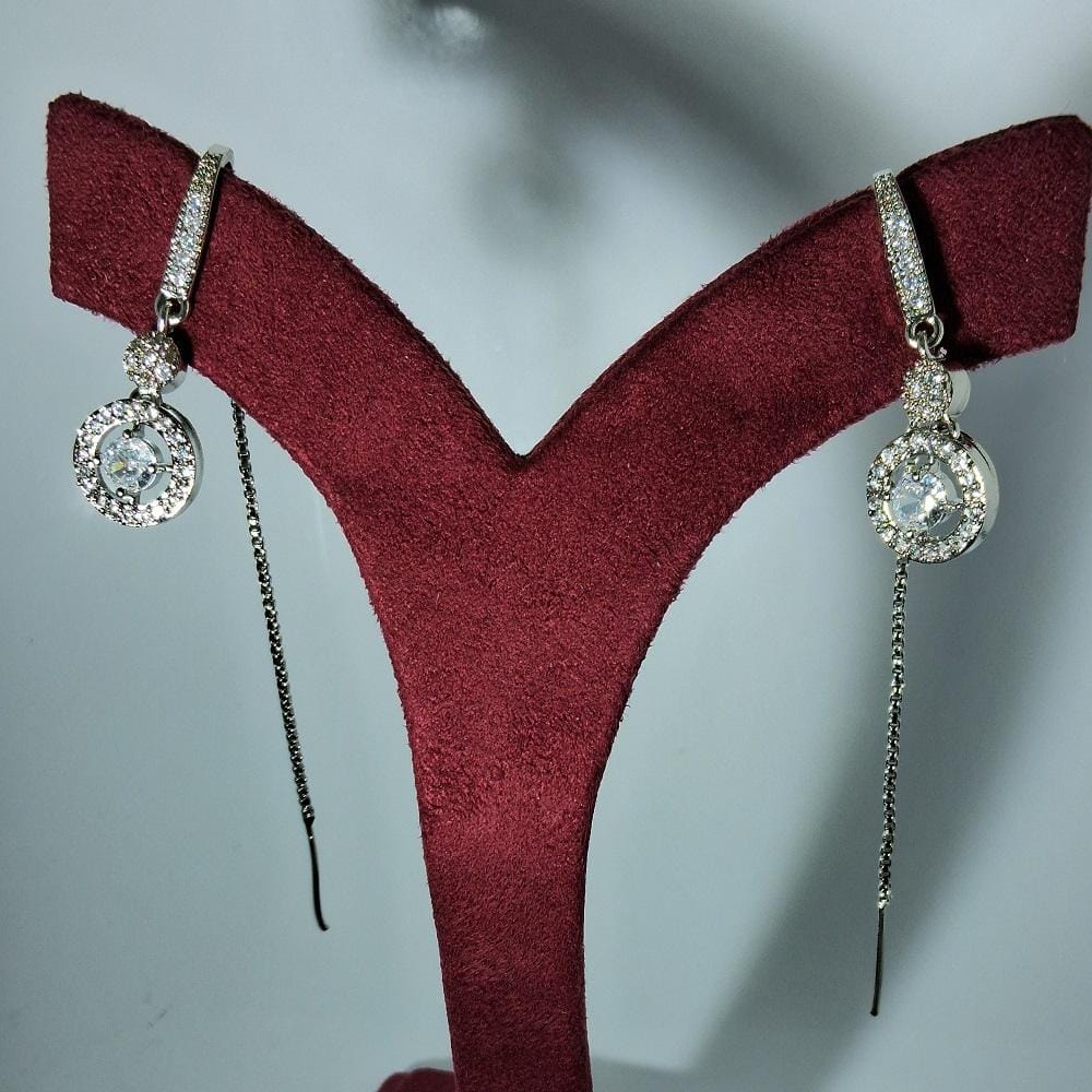 EARING AD