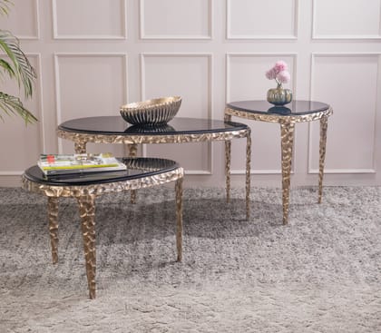 CHISELLED COFFEE TABLE