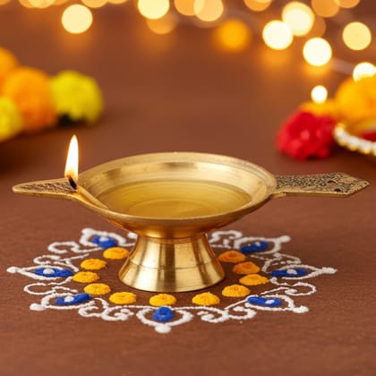 Brass Table Decor Oil Lamp Deepak No. 00  - Mini Brass Deepak for Puja Set, Height : 0.7 Inch (FMAS626 X)