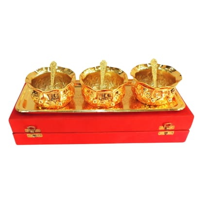 Brass Decorative 3 Piece Bowl Set With Tray | Velvet Box Handcrafted Gift Hamper, Height : 0.5 Inch (BMAS292 G)