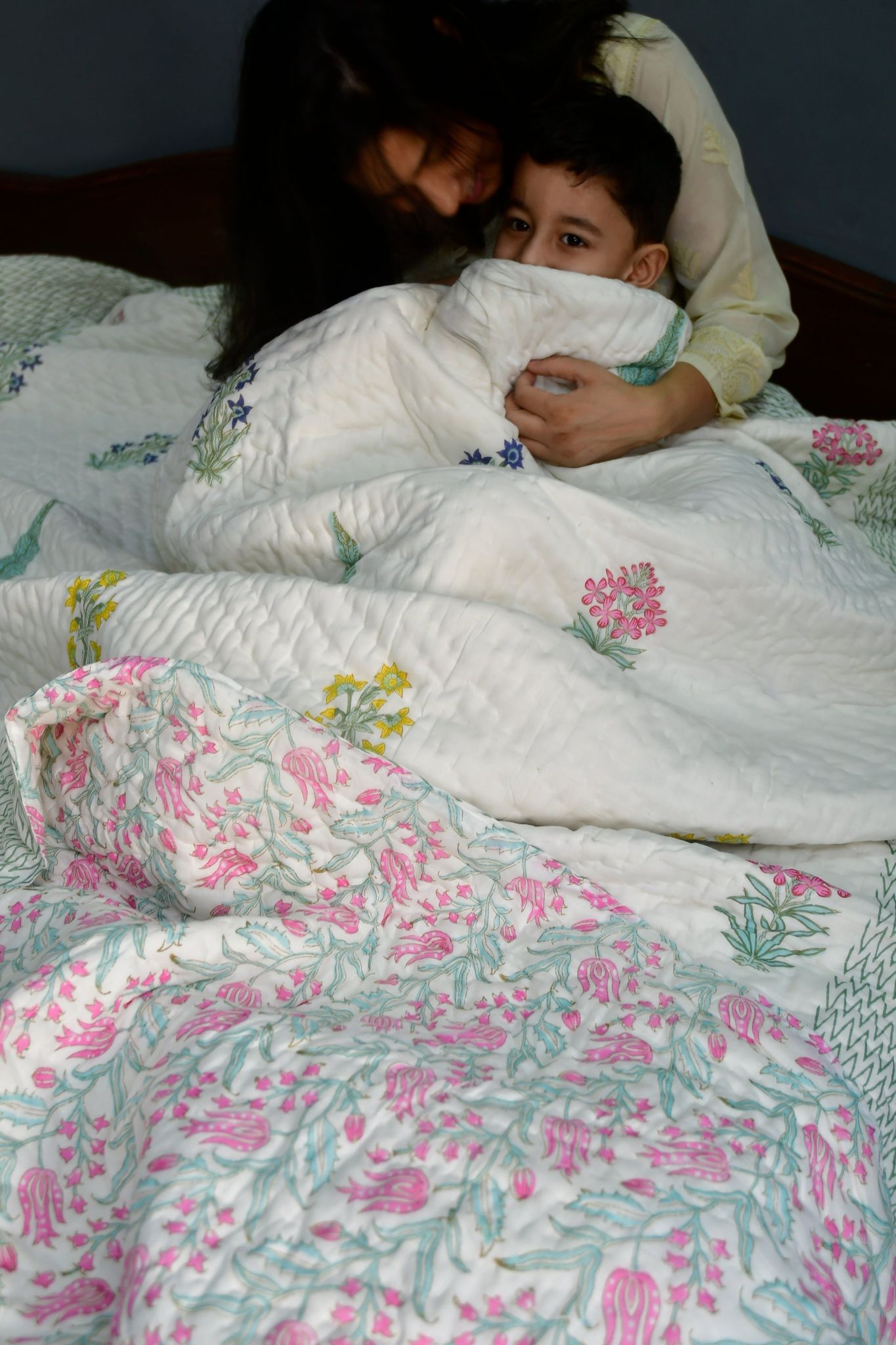 Classic Paanch Buta Quilt / Rajai : Premium Comfort