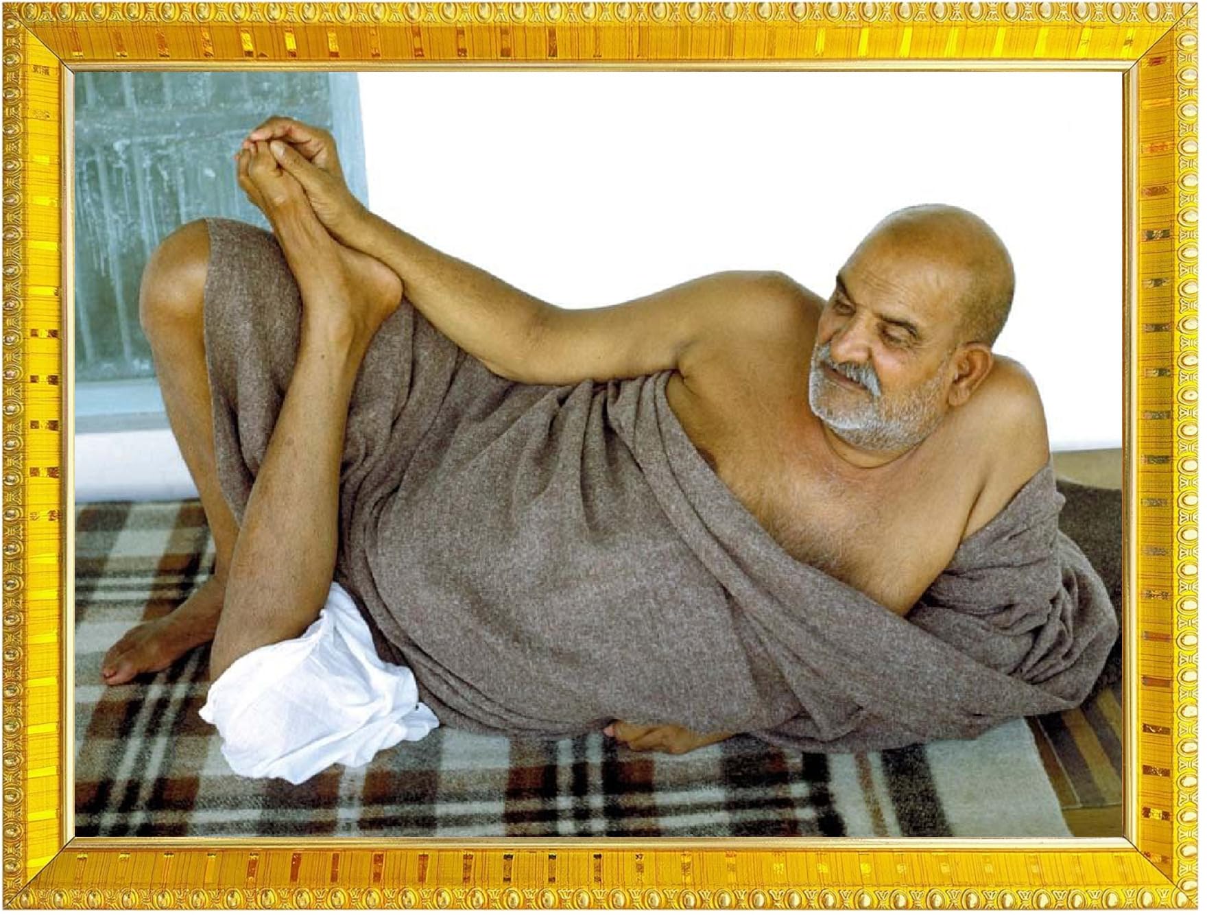 NOKKES Neem Karoli Baba Neev Karori baba Photo Frames Religious Photo frame 5X7 Inch Photo Frame_W19