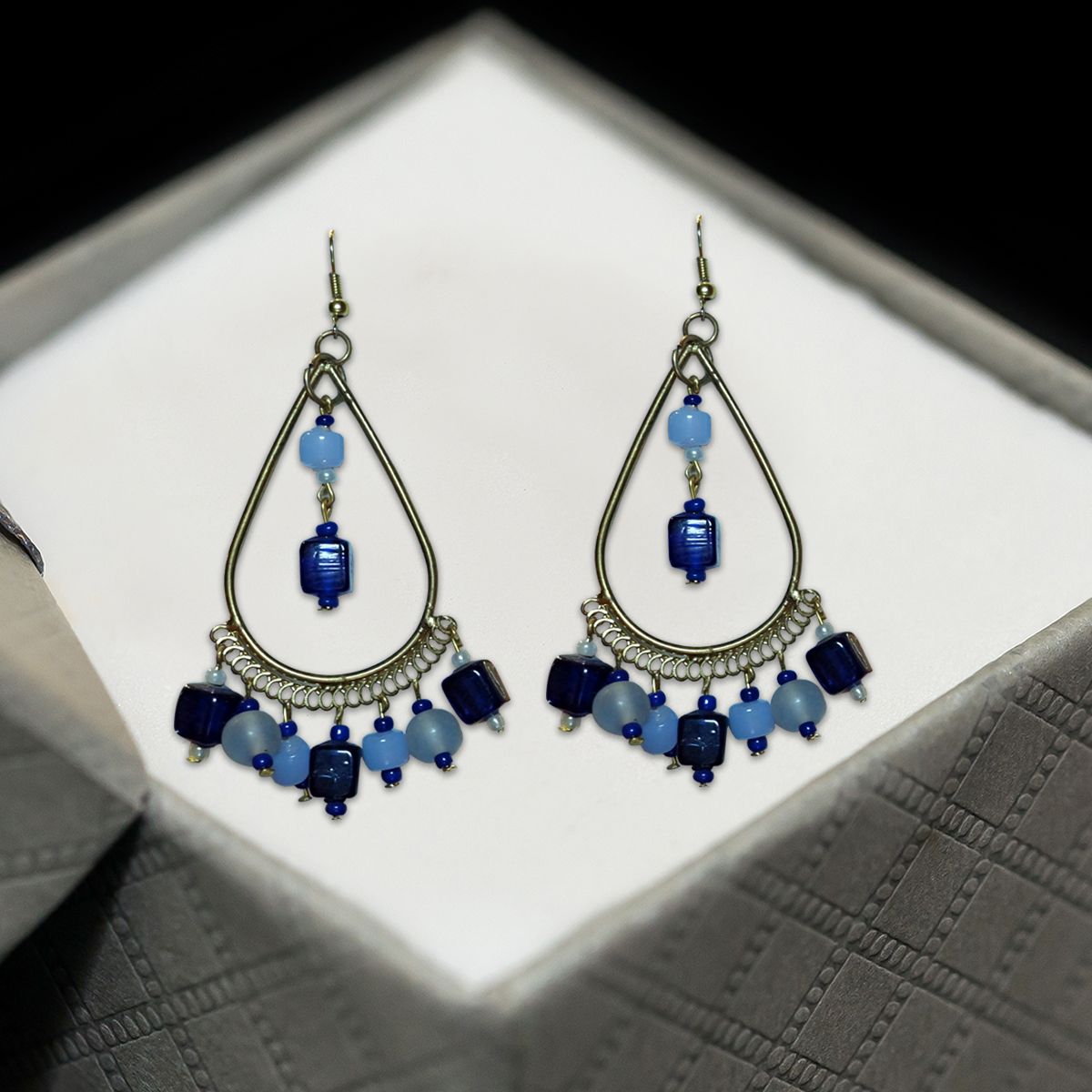 BLUE EARRING 