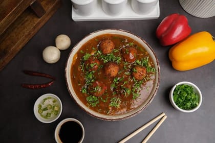 Chicken manchurian gravy