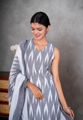 SALWAR SET-L