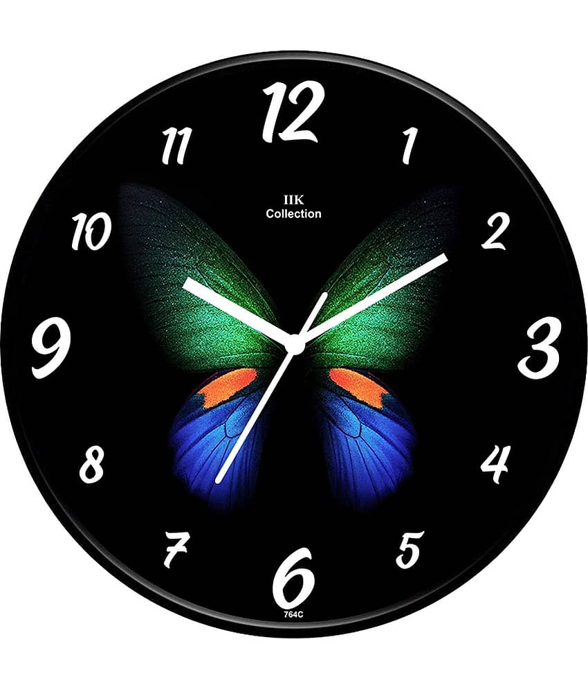 IIK COLLECTION - Circular Analog Wall Clock