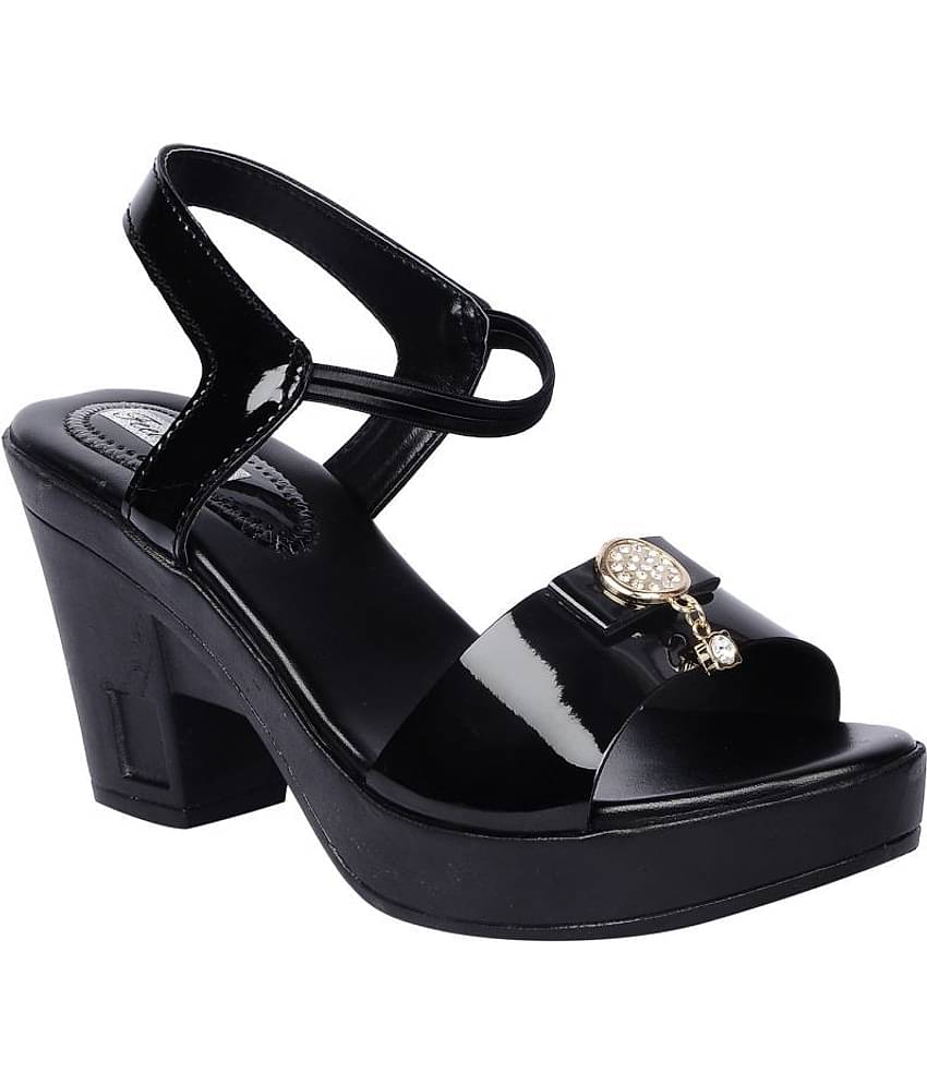 Feel It Black Block Heels