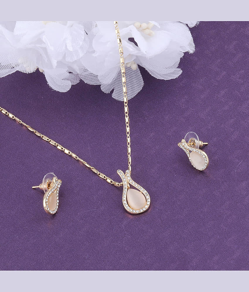 Silver Shine Alloy Golden Contemporary Contemporary/Fashion Antique Necklaces Set