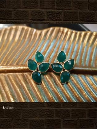 Sterling silver  green onyx briolette and green onyx checker earring
