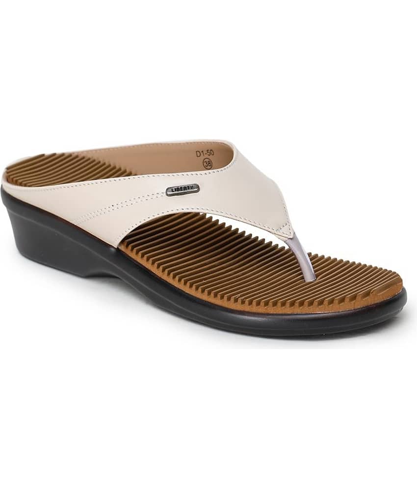 Liberty - Beige  Women's Slipper