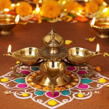 Brass Table Decor Oil Lamp Deepak  - Decorative Brass Diya for Home, Height : 5.6 Inch (BSMAS1193 A)