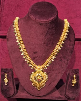 NECKLACE GP