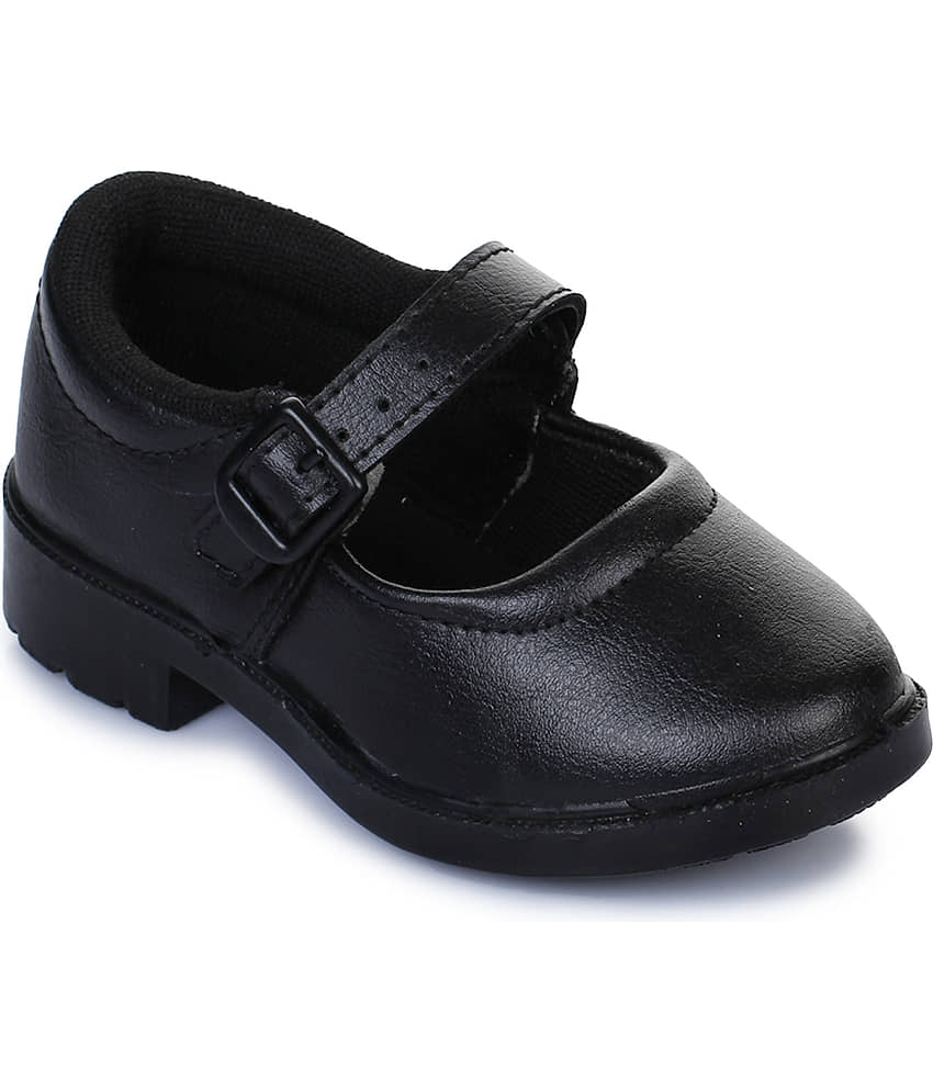 Prefect SKOOLGRLPU BLACK