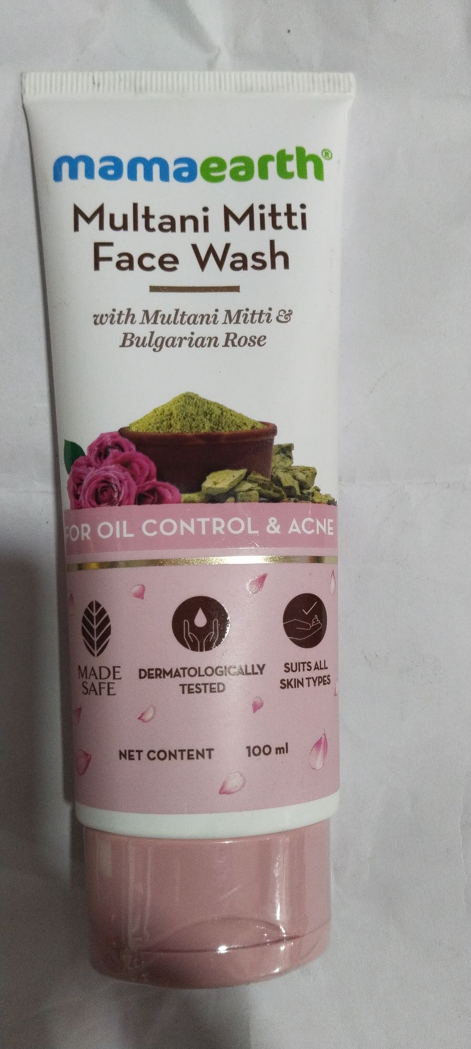Mamaearth Multani mitti Face wash 