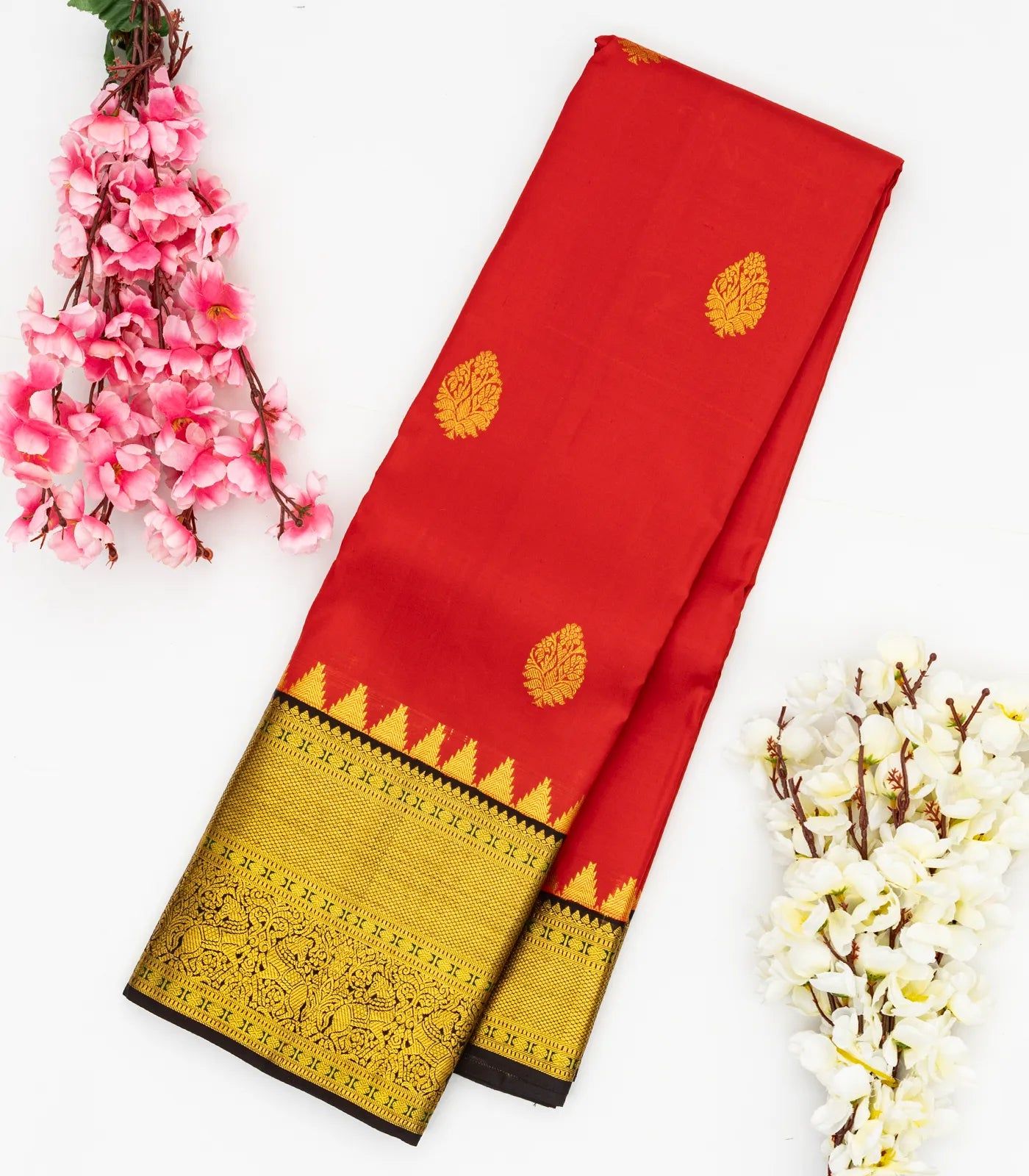 Red Handloom Kanchipuram Korvai Silk Saree With Floral Buttas-Red