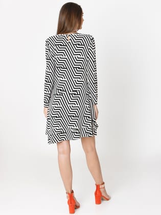 Vero Moda Women White & Black Striped A-Line Dress
