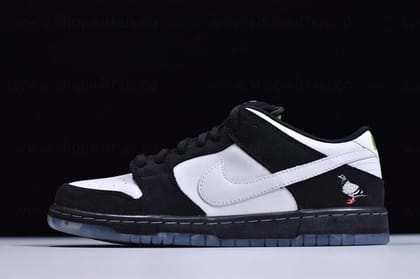 Jeff Staple x NikeSB Dunk Low Pro - Panda Pigeon-Euro 41