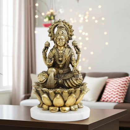 Premium Brass Laxmi Ji God Statue for Mandir, Vastu & Gifting, Height : 4 Inch (BSMAS1848 L)