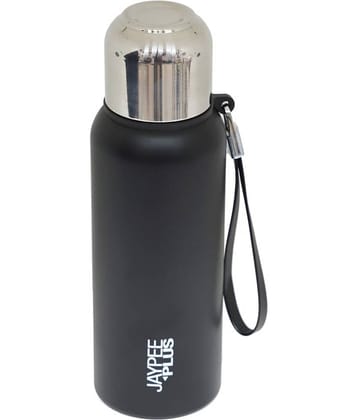 Jaypee Plus - Quebec 700  Blue 700 mL Water Bottle ( Set of 1 )