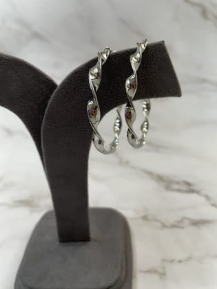Tia Hoops, Silver