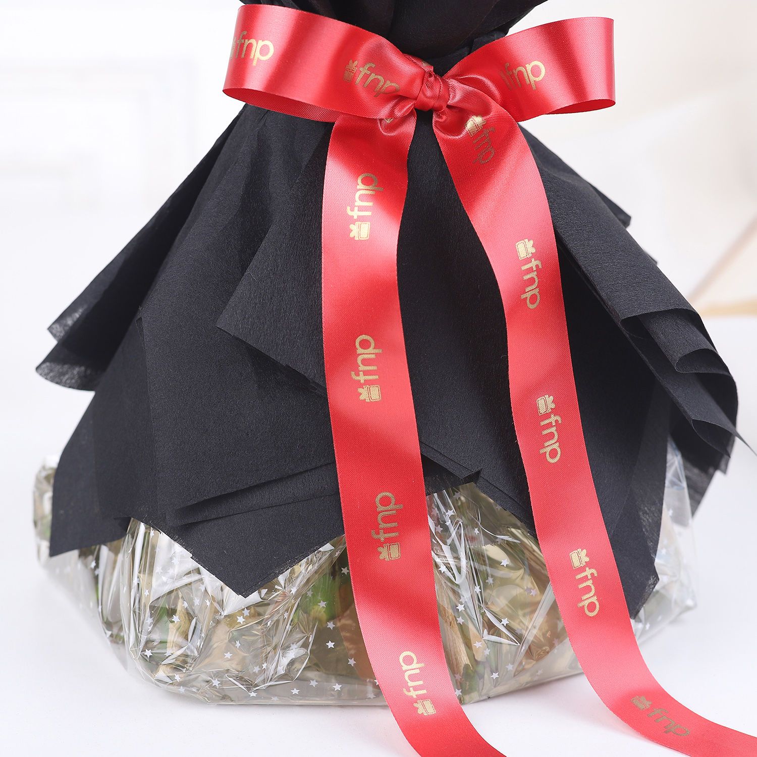 Love Forever Red Rose Bouquet For Valentine's Day Gift