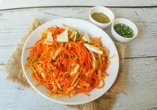 Veg Singapuri Chowmien