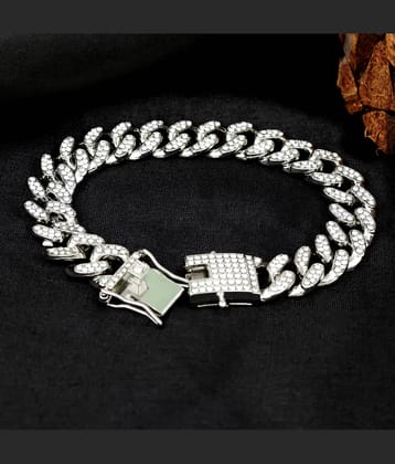 Thrillz Silver Bracelet ( Pack of 1 )