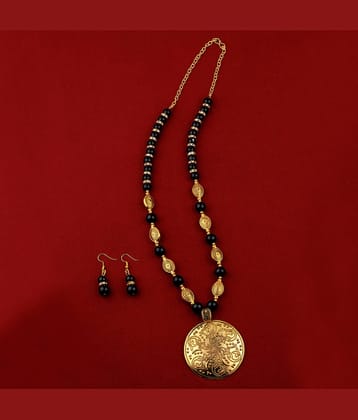 SILVERSHINE  Adjustable  Different Gold Oxidised Pendant Black Pearl mala set for Women girl