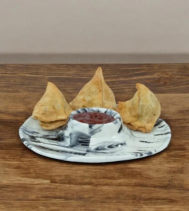 Ceramic White Embossed Cap Shape Multipurpose Serving Tray