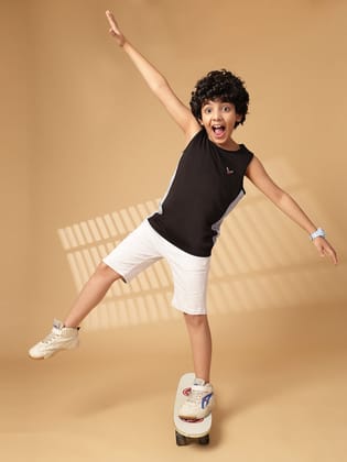 Invincible Kids Relaxed and Comfortable Tank Top-Black/Light Grey / 6-8 YRS