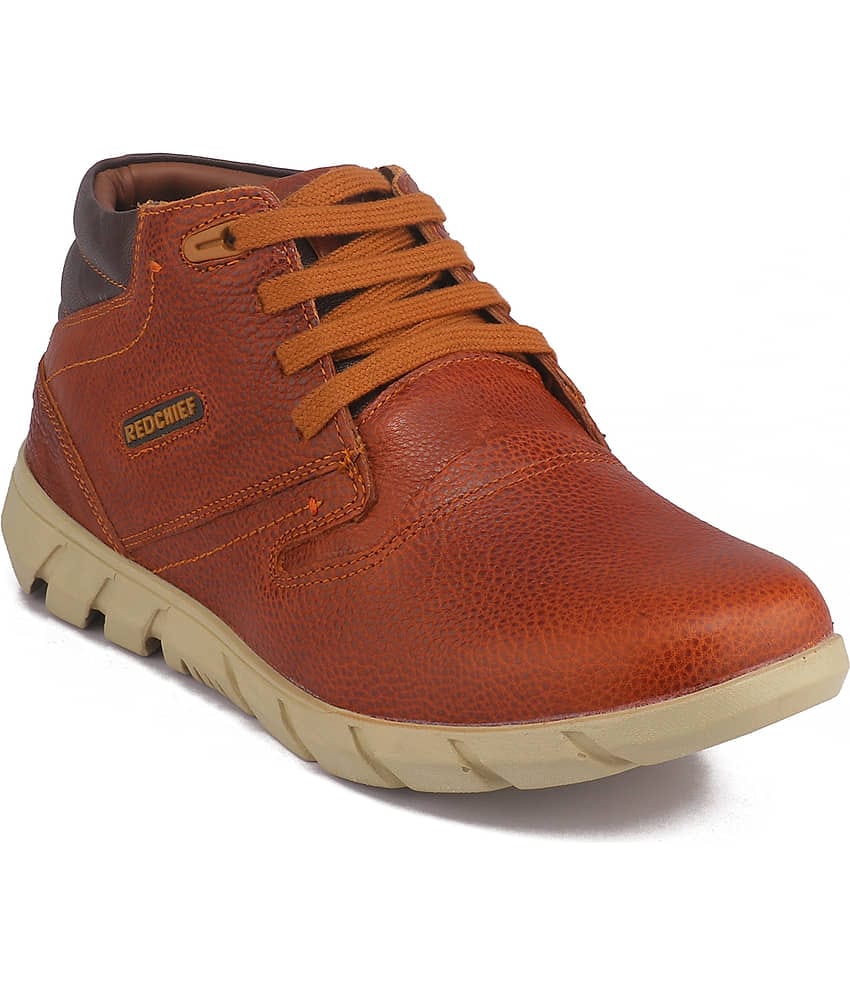 Red Chief SDL793284838 Tan Men's Trekking Shoes