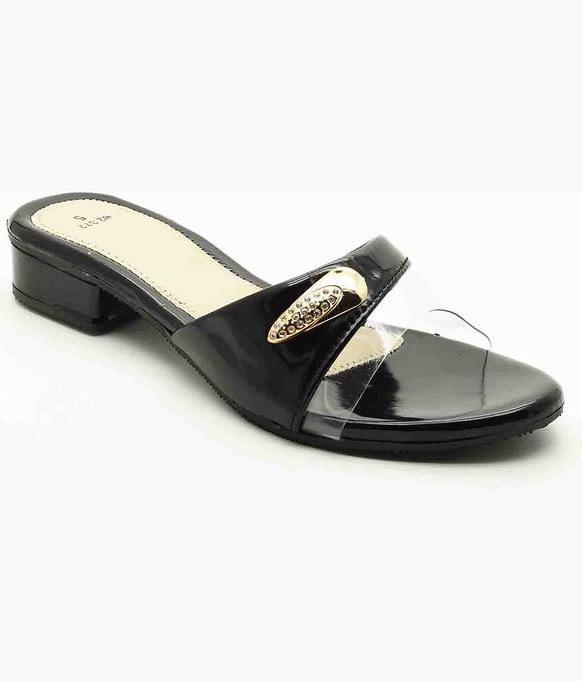 IndiForce Black Women's Flats