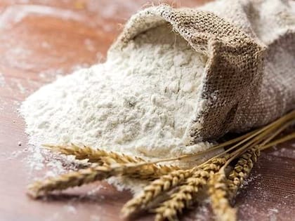 The GIR Organic Wheat Flour/Atta- 1kg  by Ruhi Import Store